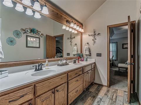 2209 Oak Dr, Moore, OK 73170 photo 19