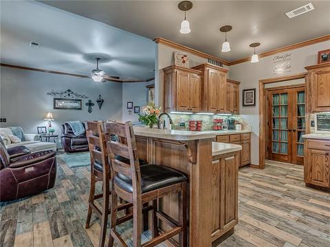 2209 Oak Dr, Moore, OK 73170 photo 10