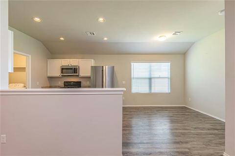 9817 Jackrabbit Rd, Yukon, OK 73099 photo 10