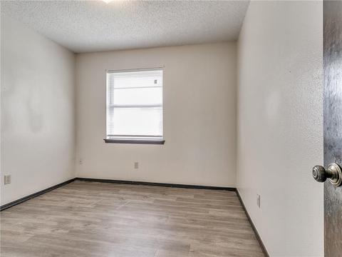 422 Jarman Dr, Mcloud, OK 74851 photo 10