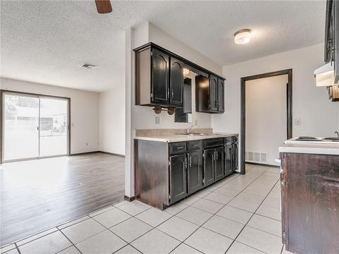 422 Jarman Dr, Mcloud, OK 74851 photo 5