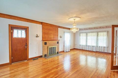 123 S 7th St, Mcloud, OK 74851 photo 7