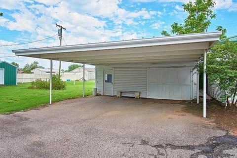 123 S 7th St, Mcloud, OK 74851 photo 32