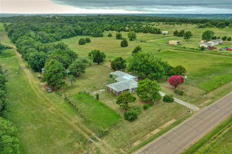 4001 E Seward Rd, Guthrie, OK 73044 photo 2