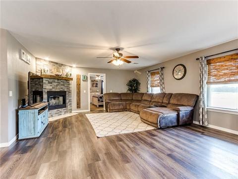 1403 E 7th St, Stroud, OK 74079 photo 10
