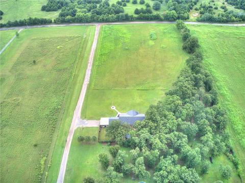 1403 E 7th St, Stroud, OK 74079 photo 4