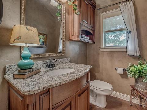 500 War Eagle Ln, Yukon, OK 73099 photo 8