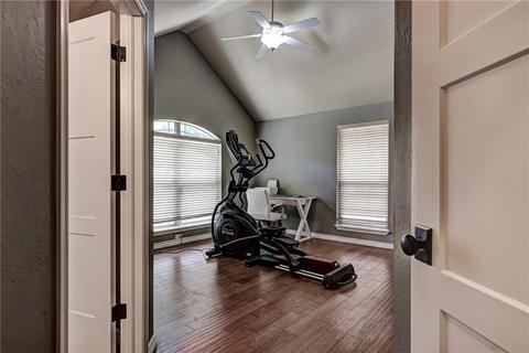 309 E Cedar Dr, Tuttle, OK 73089 photo 20