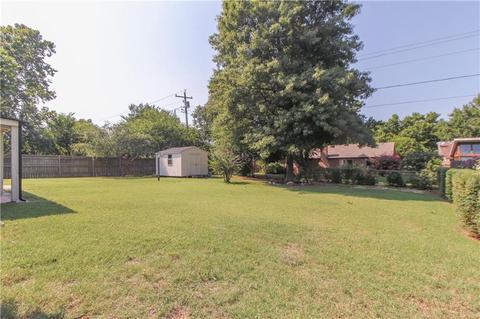 2307 E Robinson St, Norman, OK 73071 photo 28