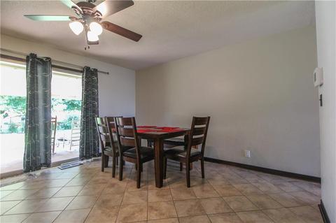 2307 E Robinson St, Norman, OK 73071 photo 8