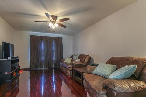 2307 E Robinson St, Norman, OK 73071 photo 4