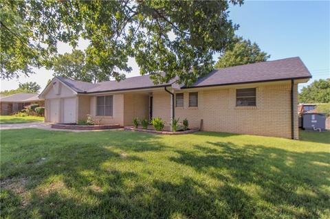 2307 E Robinson St, Norman, OK 73071 photo 36