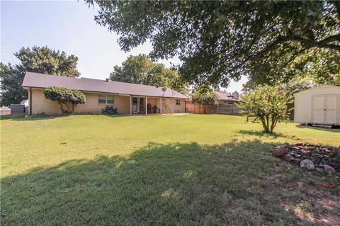 2307 E Robinson St, Norman, OK 73071 photo 30