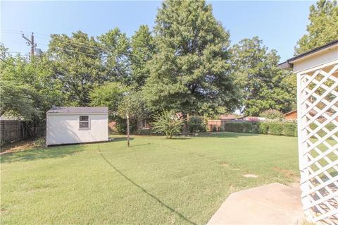 2307 E Robinson St, Norman, OK 73071 photo 27