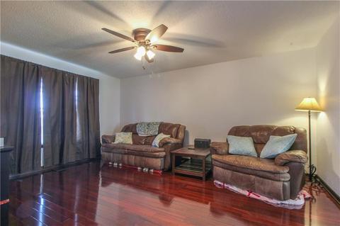 2307 E Robinson St, Norman, OK 73071 photo 5