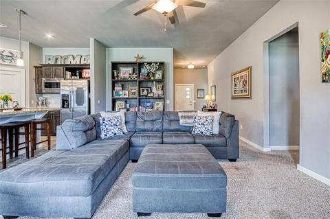 1404 Ridgeway Dr, Moore, OK 73160 photo 6