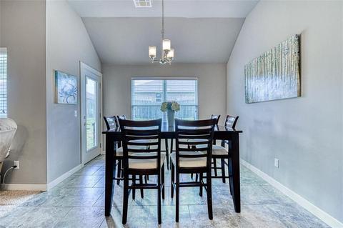 1404 Ridgeway Dr, Moore, OK 73160 photo 12