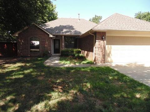 503 SW 4th St, Tuttle, OK 73089 photo 4
