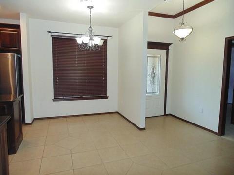 503 SW 4th St, Tuttle, OK 73089 photo 11