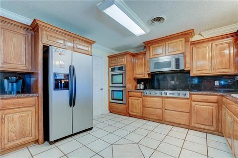 2508 N Robin St, Altus, OK 73521 photo 5