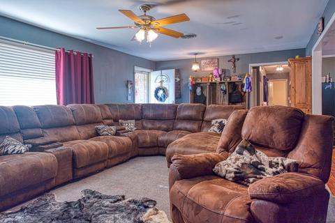 812 Hillcrest Dr, Watonga, OK 73772 photo 4