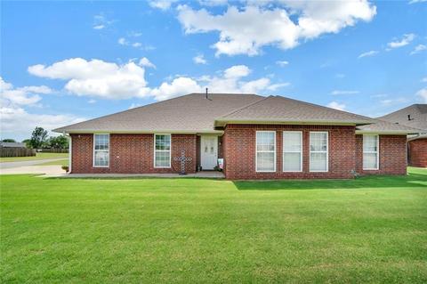 3001 White Tail Dr, Altus, OK 73521 photo 1