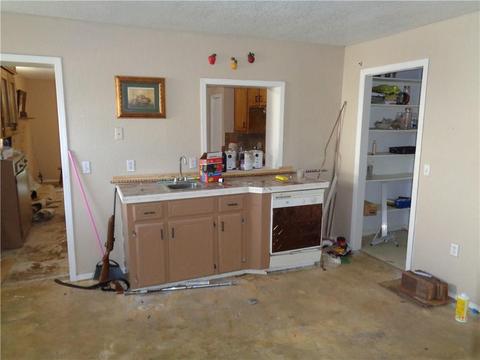 506 E Main St, Blair, OK 73526 photo 6