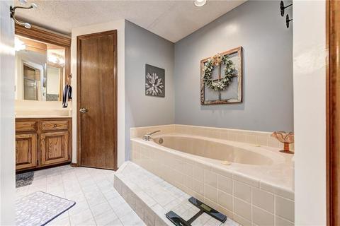 153 E Vail Dr, Yukon, OK 73099 photo 21