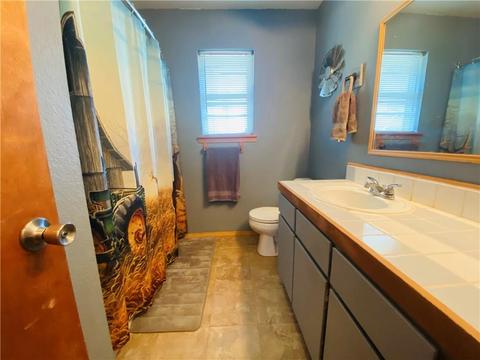 100 Thomas Blvd, Mcloud, OK 74851 photo 13
