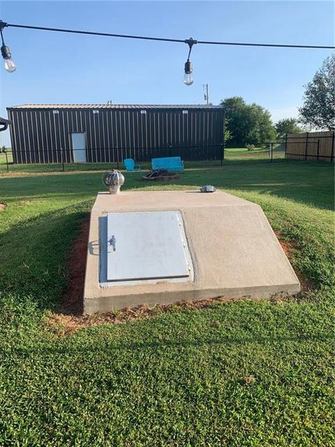 923 E Crystal Rd, Tuttle, OK 73089 photo 4