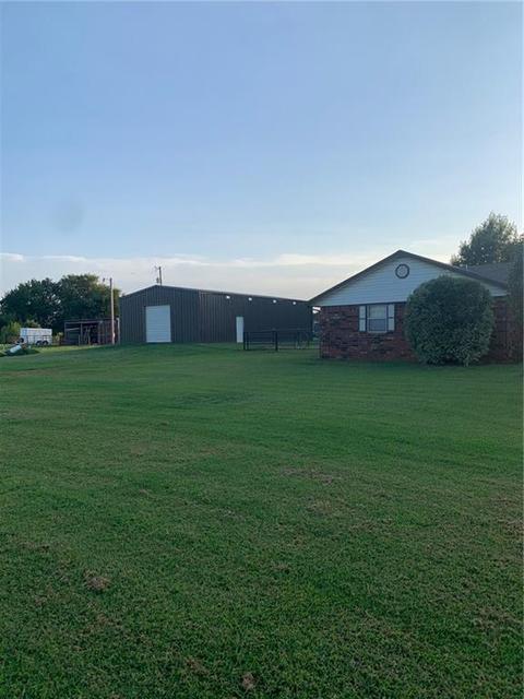 923 E Crystal Rd, Tuttle, OK 73089 photo 8