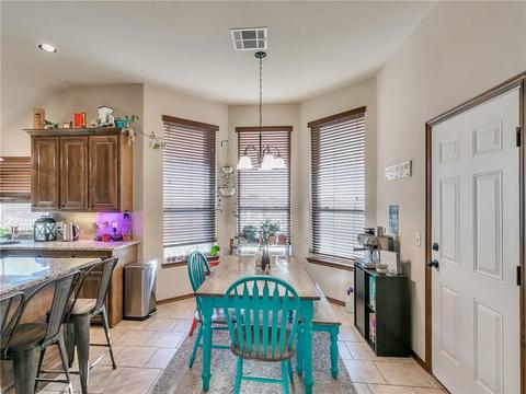 3413 Marilyn Dr, Moore, OK 73160 photo 3