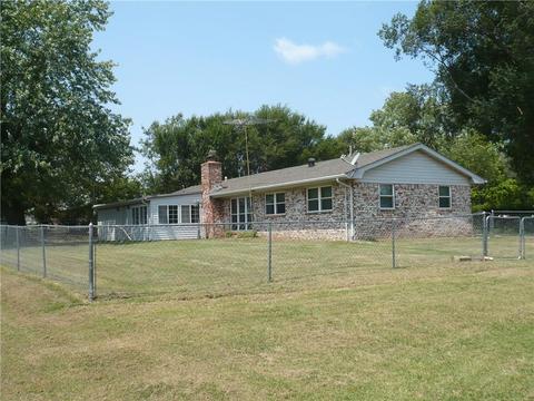 1006 E Park St, Tecumseh, OK 74873 photo 25