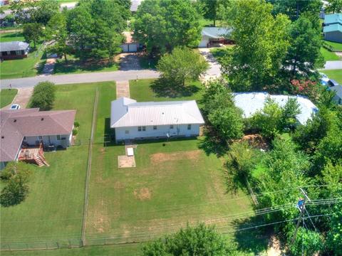 423 S 4th St, Mcloud, OK 74851 photo 13