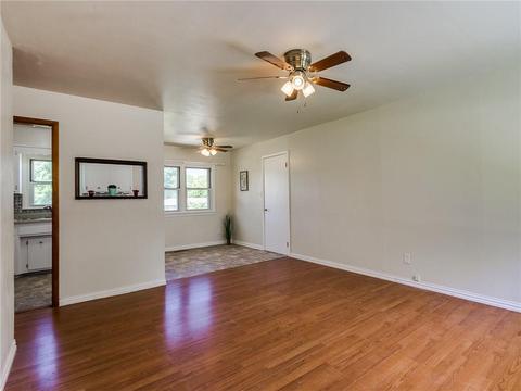 423 S 4th St, Mcloud, OK 74851 photo 7