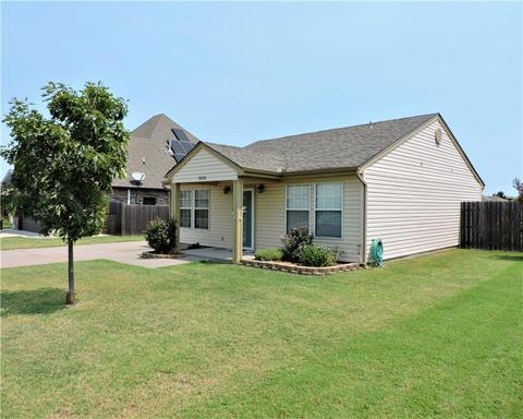 1600 Ginger Ave, Moore, OK 73160 photo 4