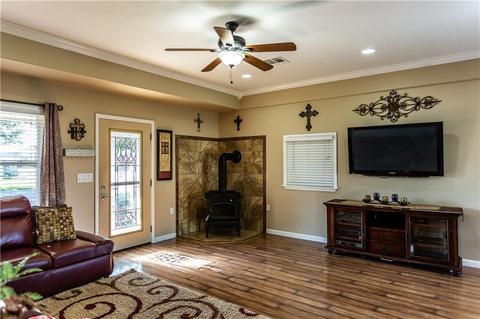 118 N 11th St, Thomas, OK 73669 photo 6