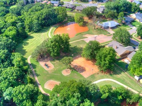 513 Crestview, Edmond, OK 73012 photo 36