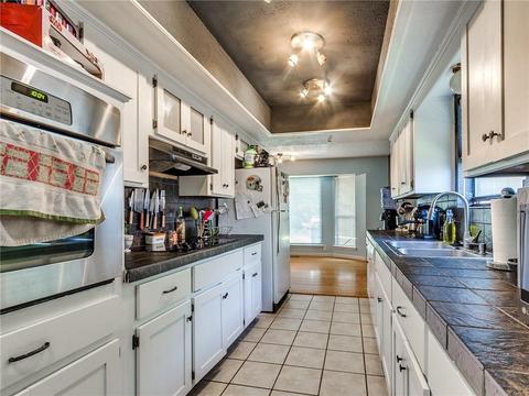 513 Crestview, Edmond, OK 73012 photo 19