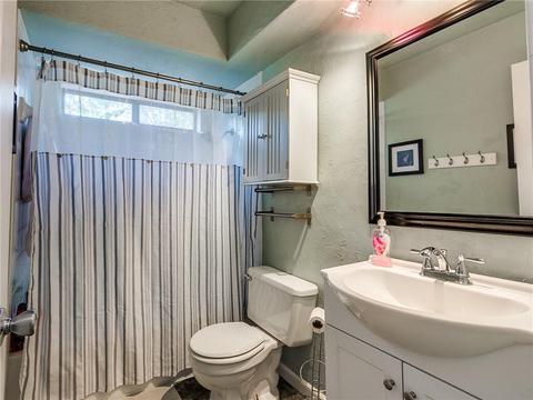513 Crestview, Edmond, OK 73012 photo 27