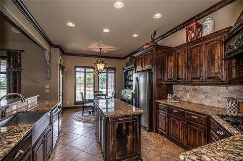 1509 N Euzella Ter, Mustang, OK 73064 photo 9