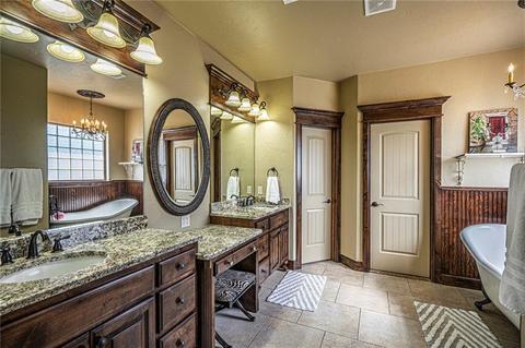 1509 N Euzella Ter, Mustang, OK 73064 photo 18