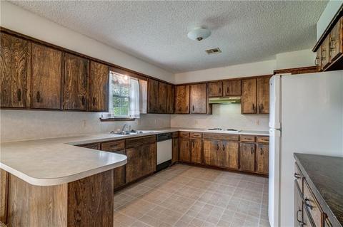 3508 E Prairie Dr, Altus, OK 73521 photo 10