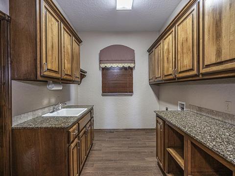 111 W Waterfront Dr, Tuttle, OK 73089 photo 25