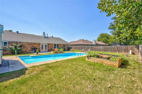 712 N Briarcliff Dr, Moore, OK 73170 photo 34