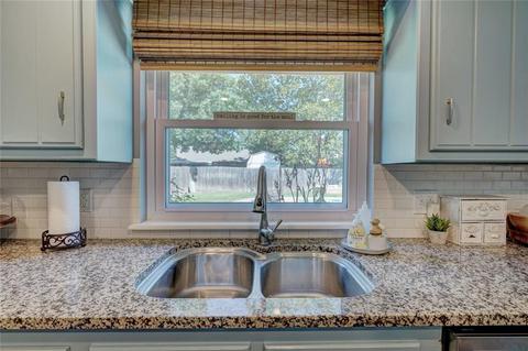 712 N Briarcliff Dr, Moore, OK 73170 photo 17