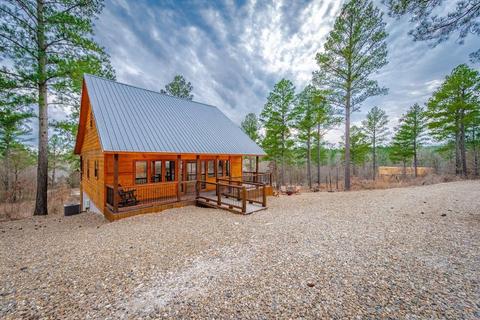 747 W Eagle Mountain Trl, Broken Bow, OK 74728 photo 1