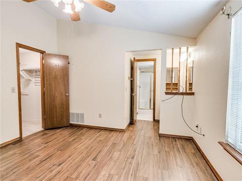 2116 Westmore Dr, Moore, OK 73170 photo 23