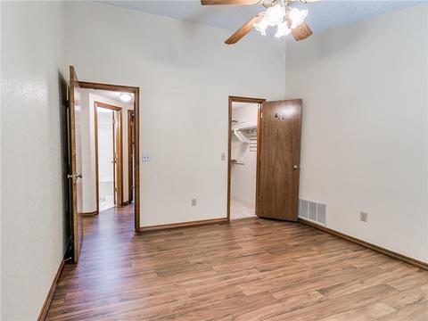 2116 Westmore Dr, Moore, OK 73170 photo 24