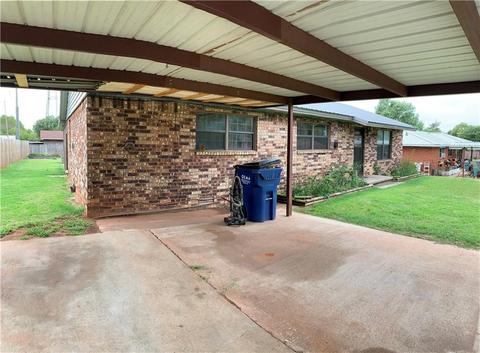 532 E Mccall St, Gracemont, OK 73042 photo 2